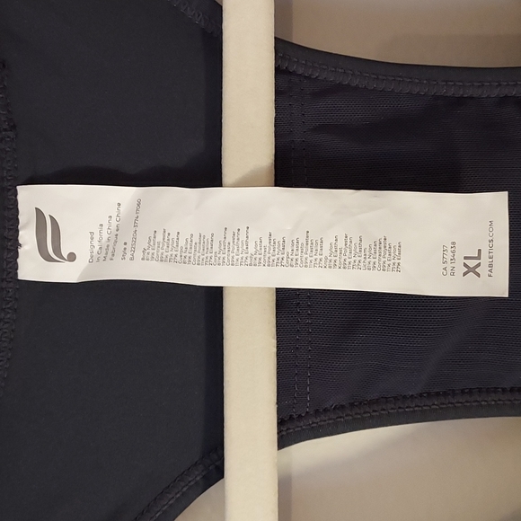 Fabletics activewear Bra - Picture 3 of 11